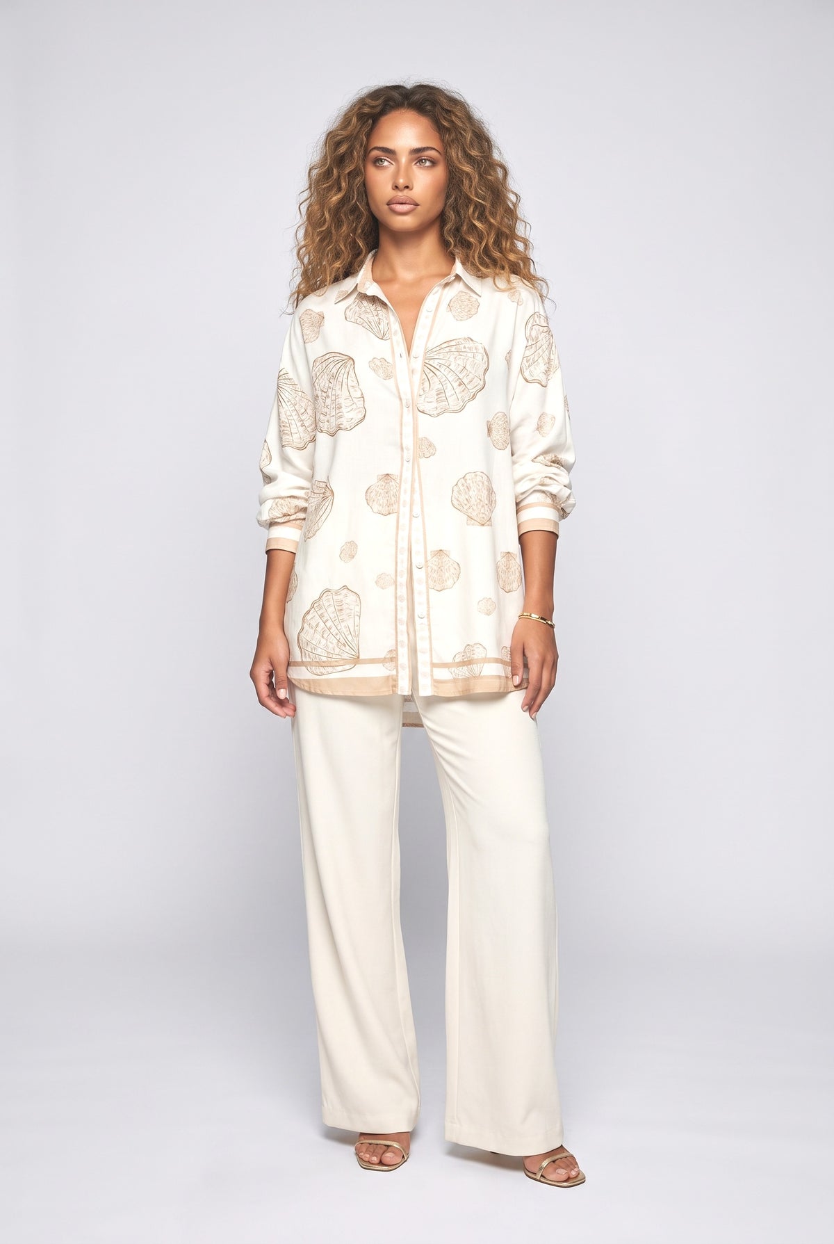 Vacation Shell Print Loose Shirt, apricot