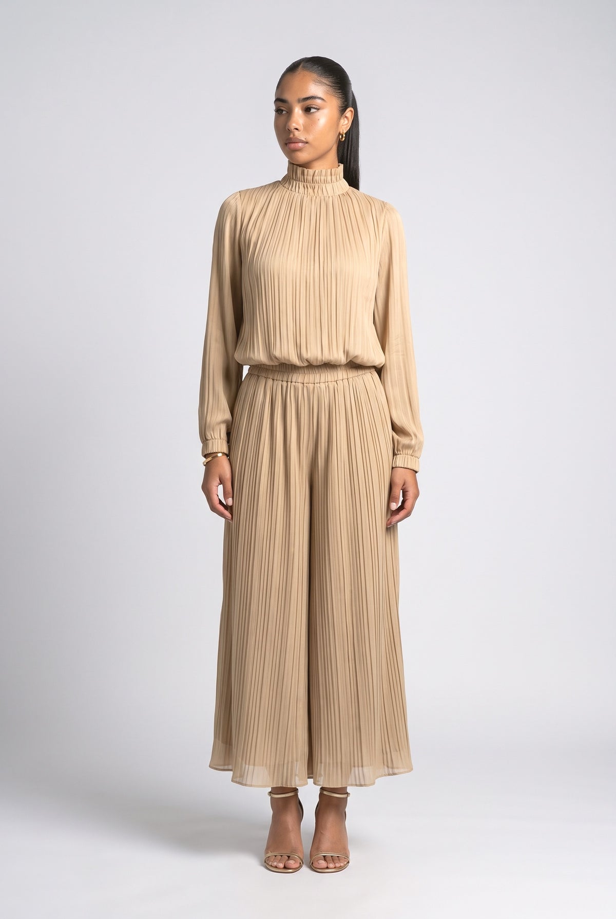 Chiffon Pleated Outfit Set, beige skirt