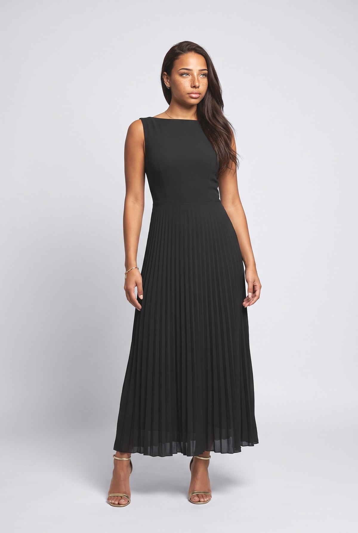 Pleated Boat Neck Pleated Maxi Dress, black