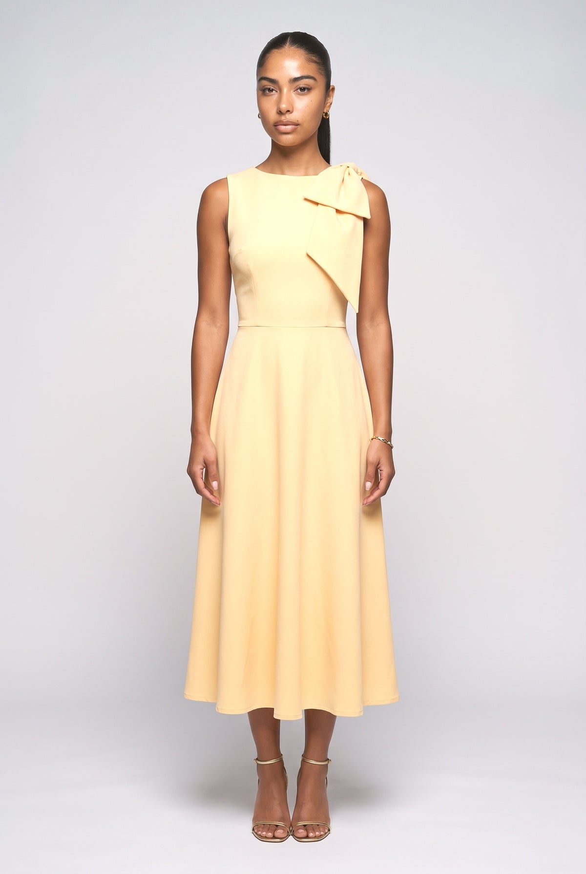 Sleeveless Bow Detail Slim-Fit Midi Dress, blue