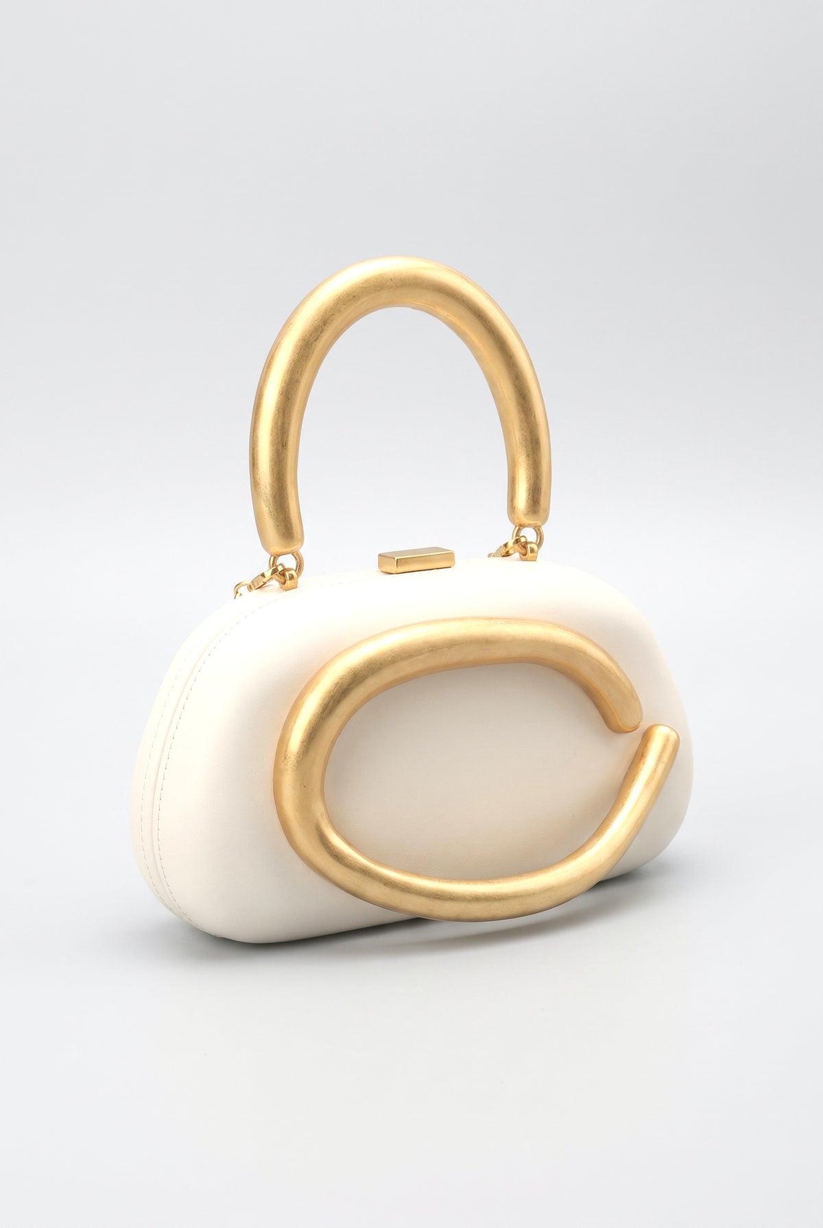 Shell Clutch Chain Bag, pu off white