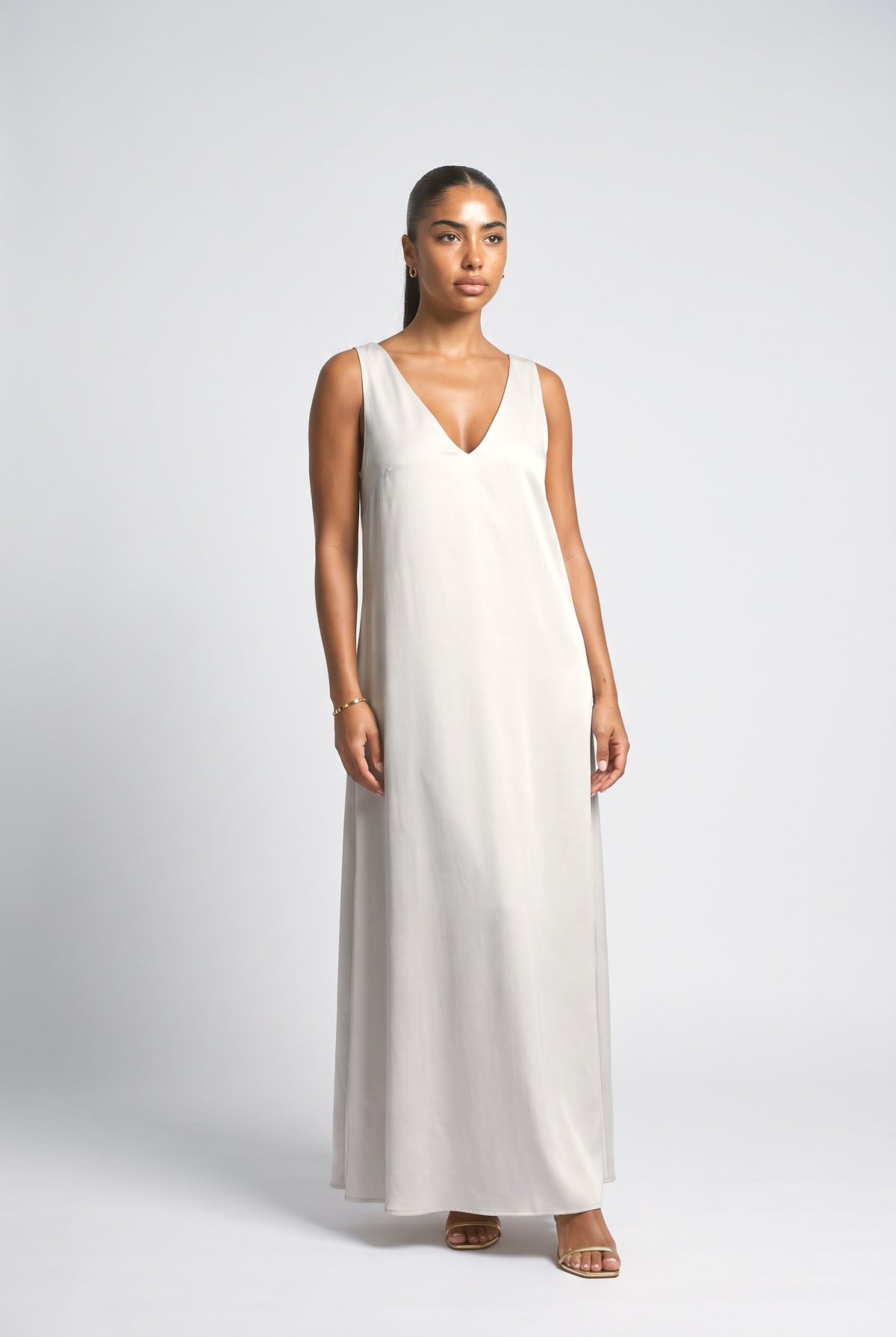 White V-Neck Sleeveless Maxi Dress, white