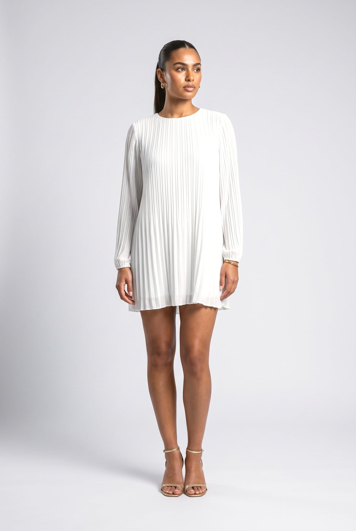 White Long Sleeve Pleated Mini Dress, white