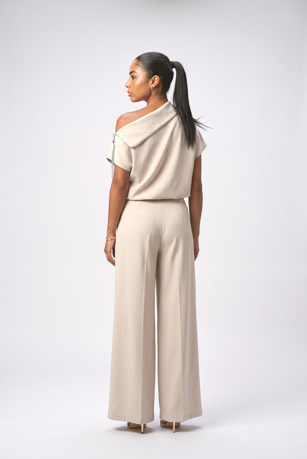 Off-Shoulder Outfit Set, back view