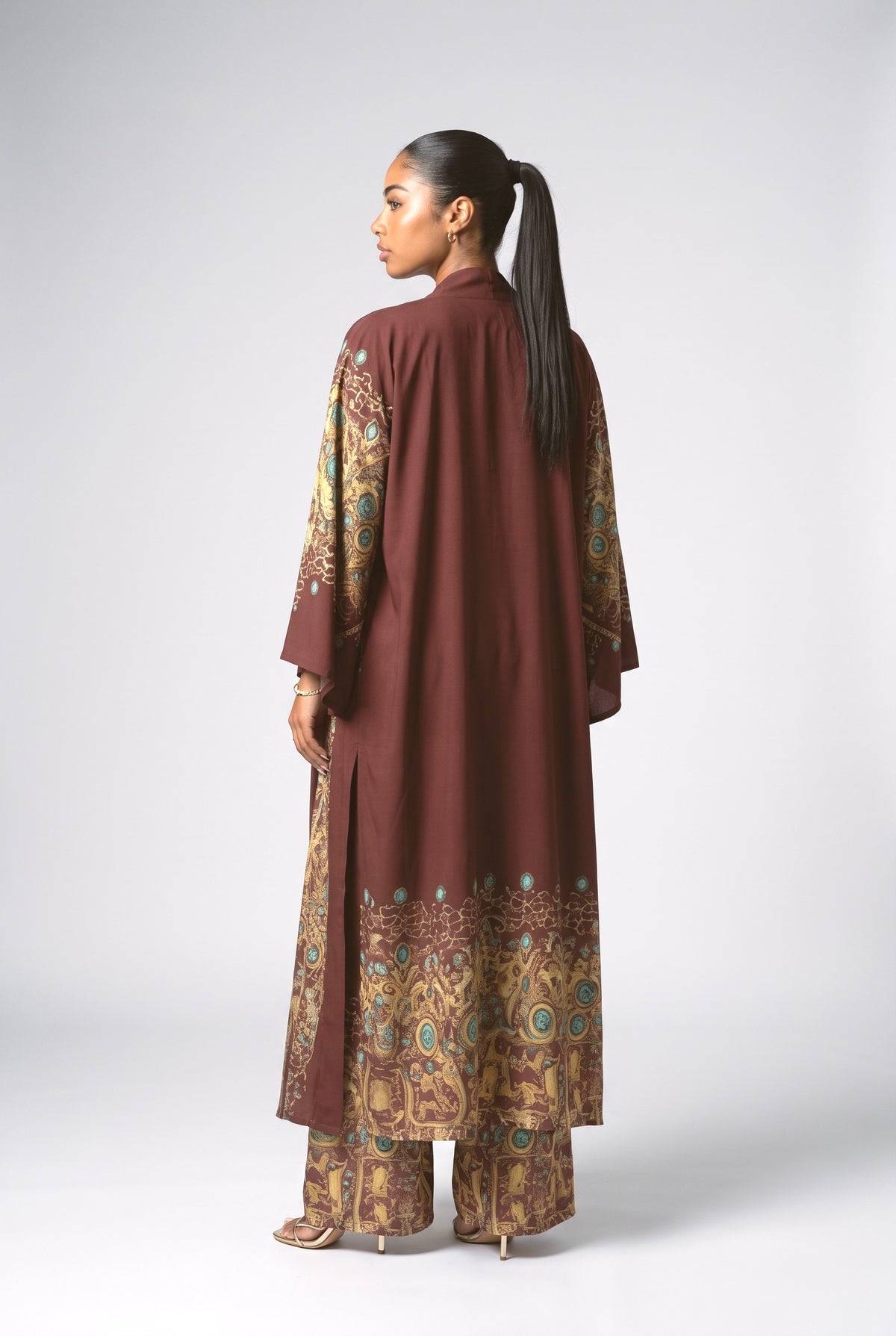 Burgundy Peacock Print 3 Piece Set, back view