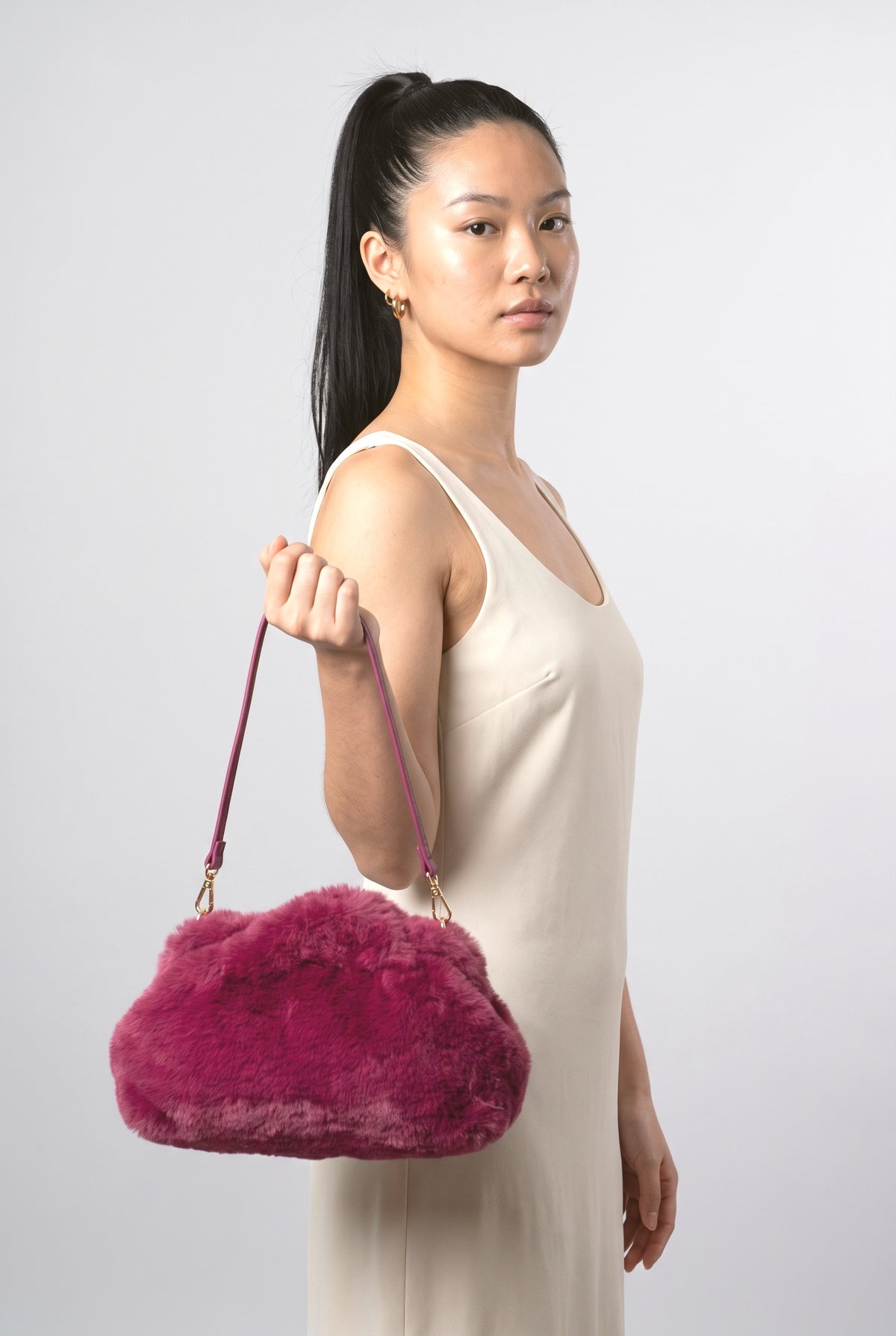 Fluffy Cloud Bag, worn, shown to scale