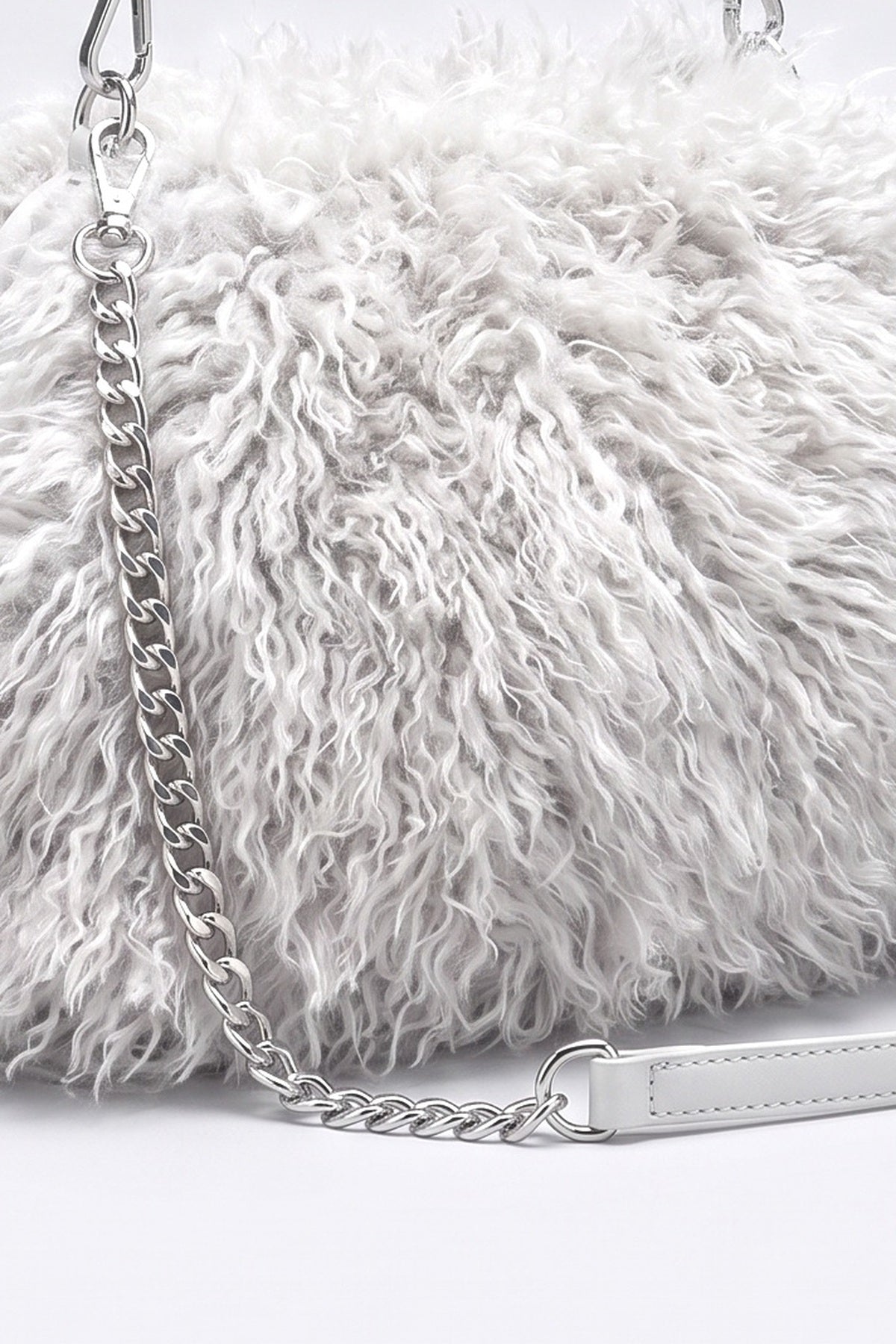 Fluffy Cloud Bag, fabric detail