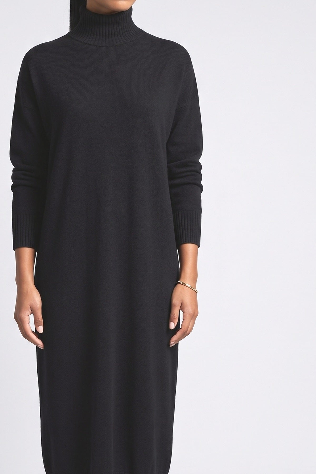 Knit High Neck Relaxed Midi Dress, fabric detail