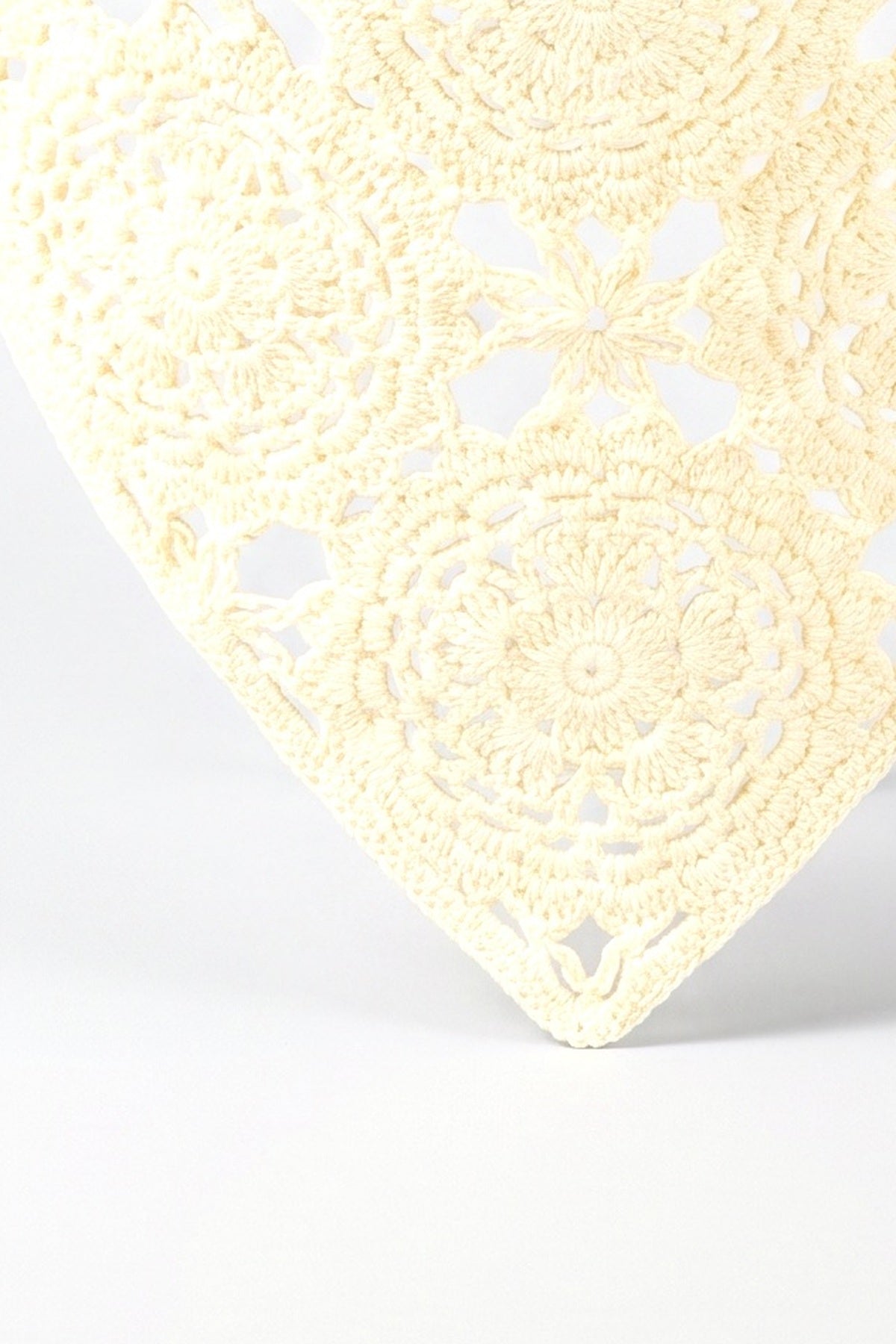 Hand Crochet Lace Bandana, fabric detail