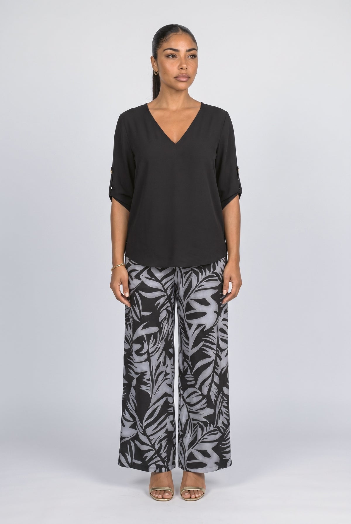 V-Neck Two Piece Outfit