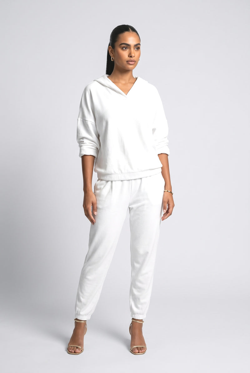 White Lounge Set