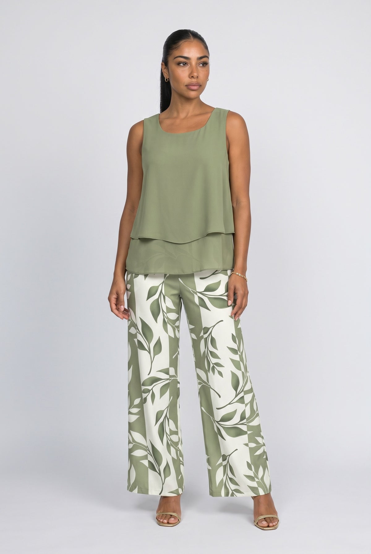 Sleeveless Flowy Two Piece Outfit