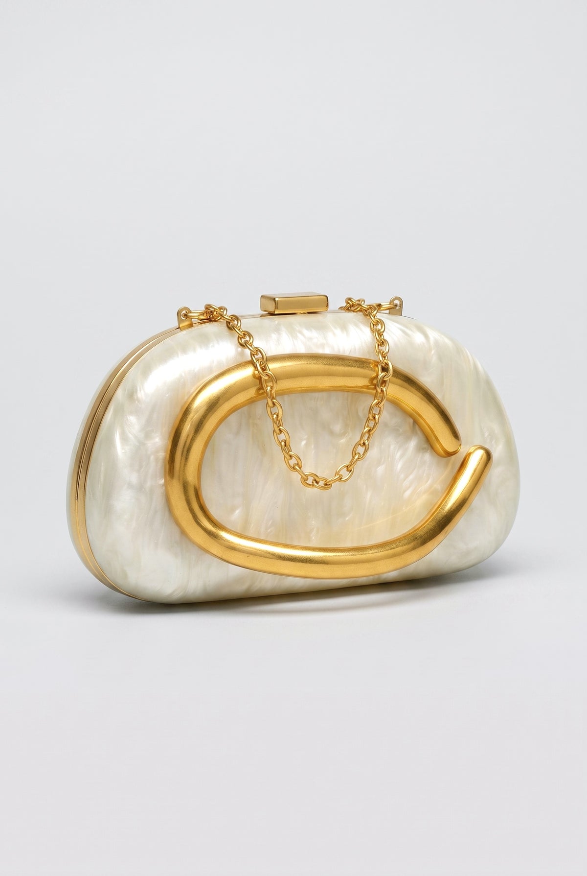 Shell Clutch Chain Bag, acrylic off white