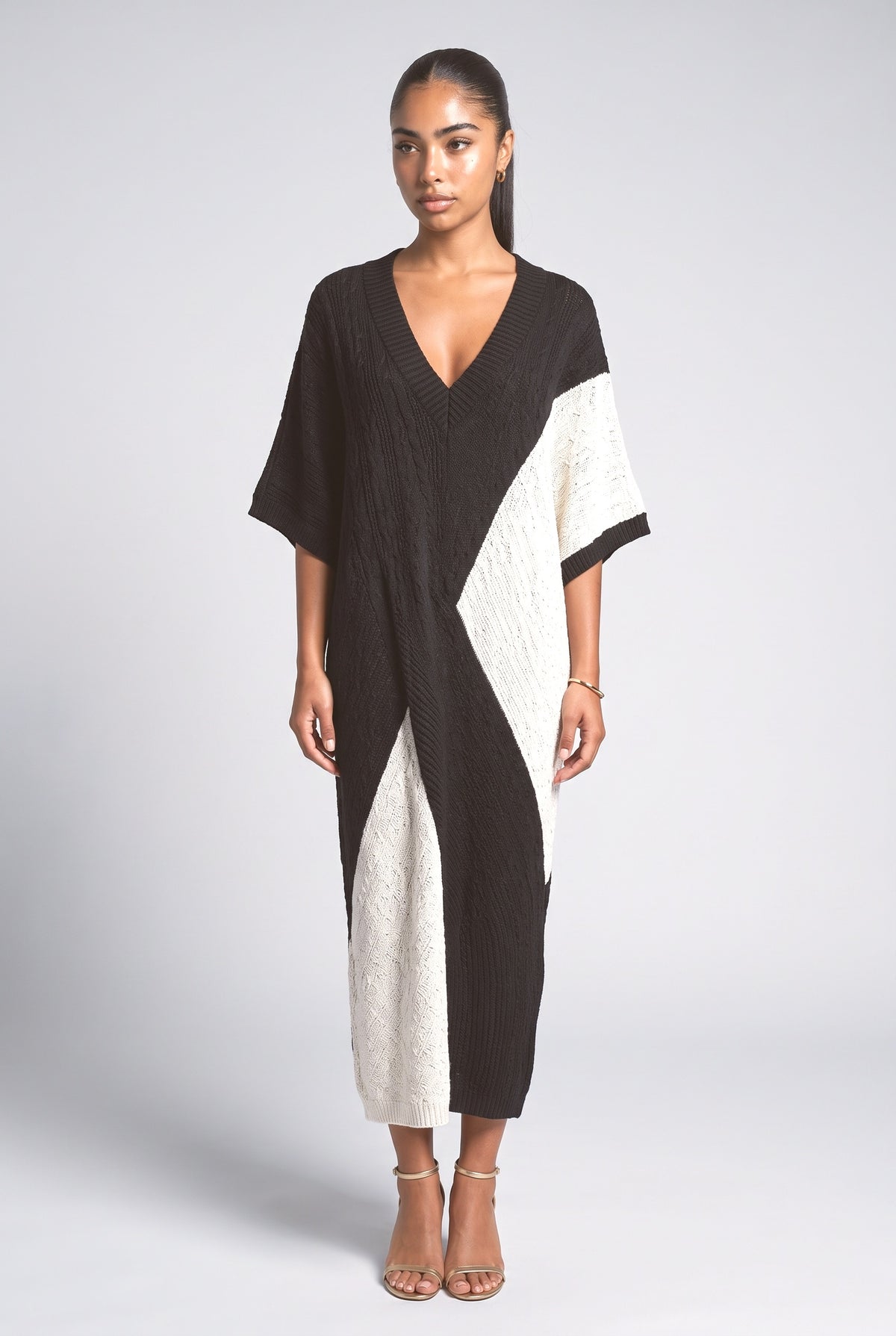 Black Colorblock Knit V-Neck Relaxed Maxi Dress, black