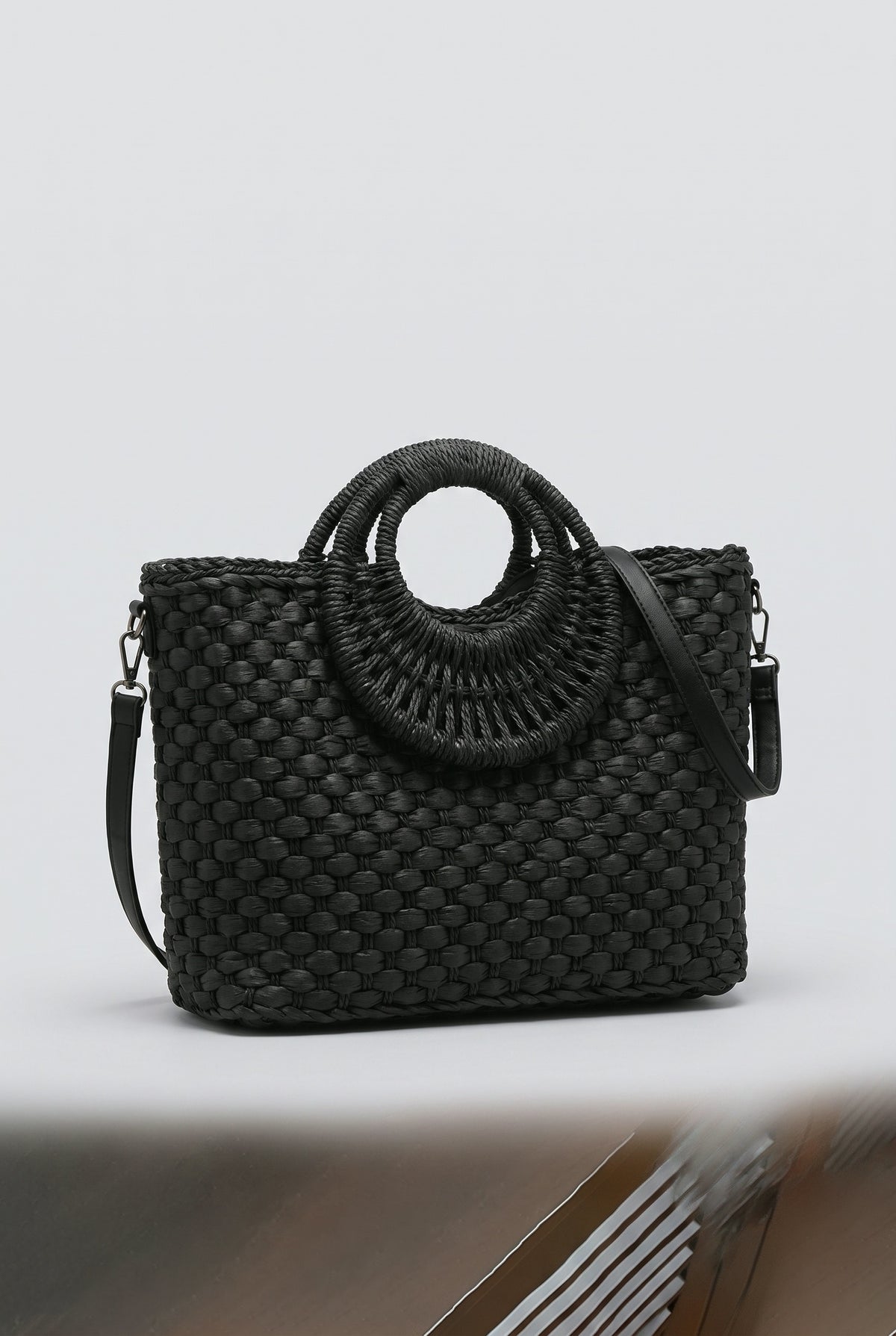 Holiday Beach Handmade Straw Bag, black