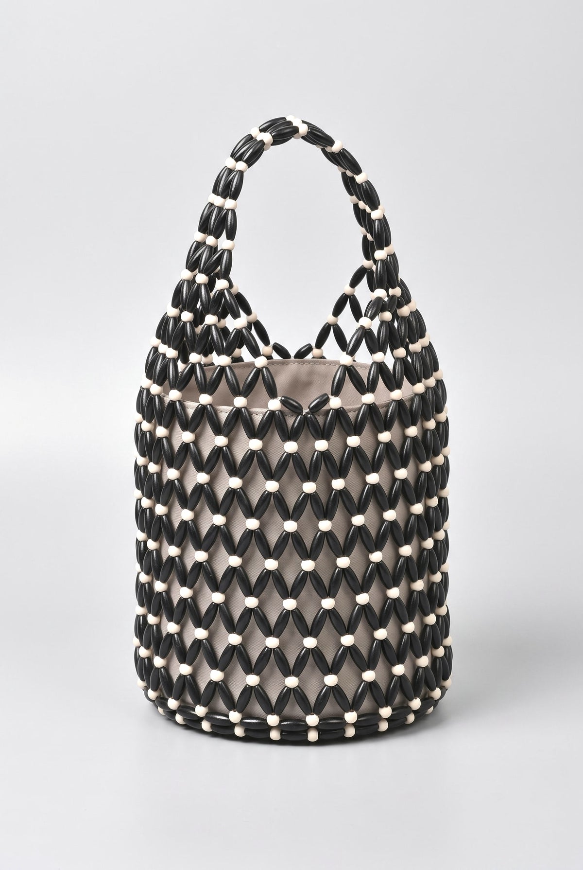Hollow Woven Bucket Bag, black