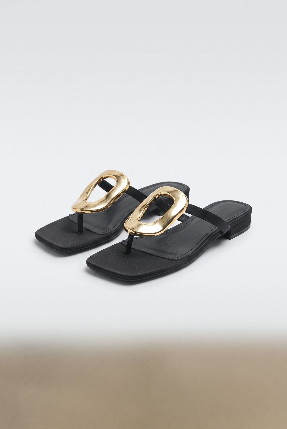 Metal Embellished Flat Sandals, black
