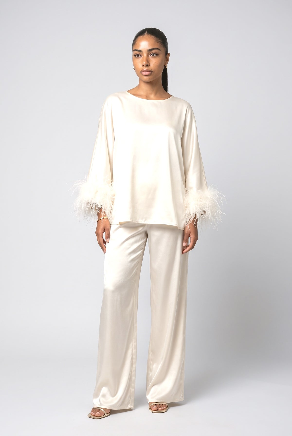 Batwing Sleeve Feather Trim Outfit Set, cream