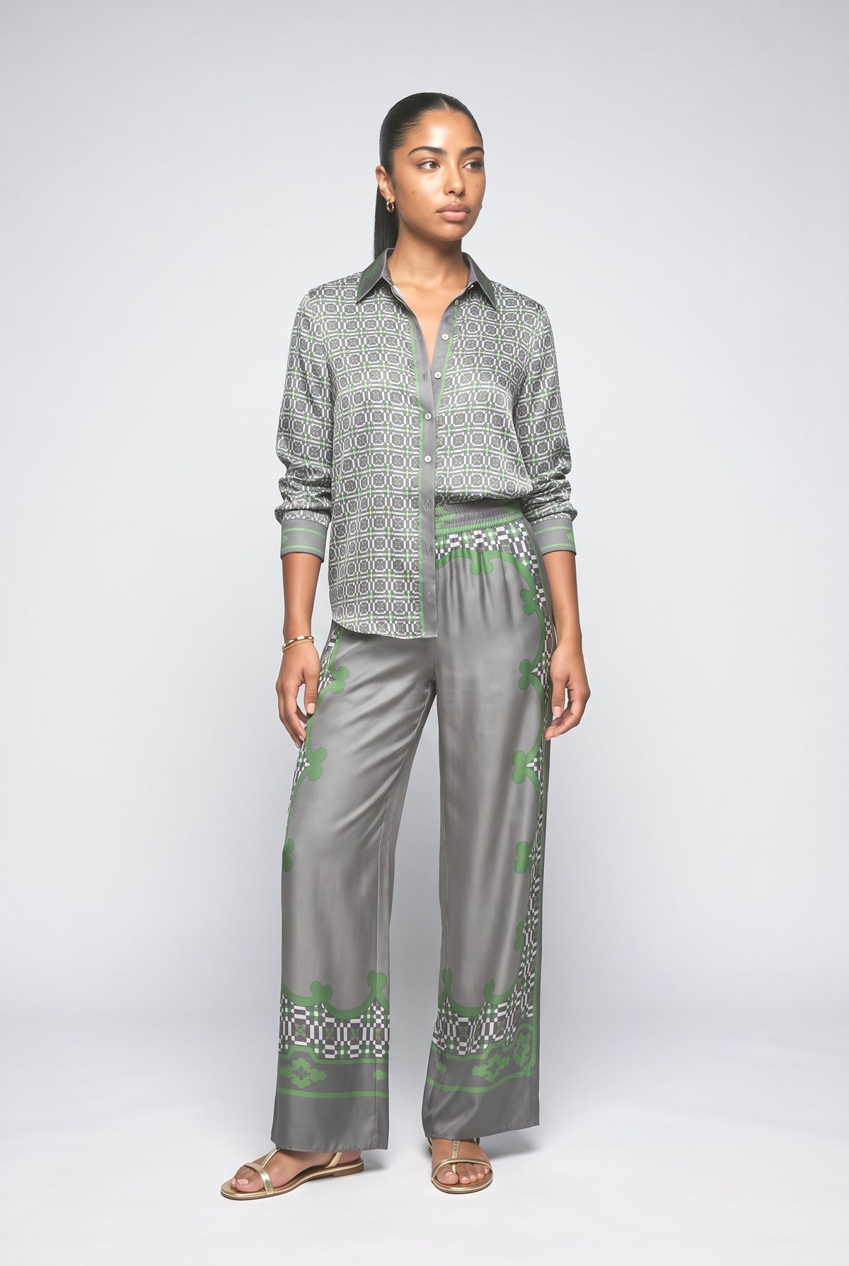 Green Geometric Satin Outfit Set, green set