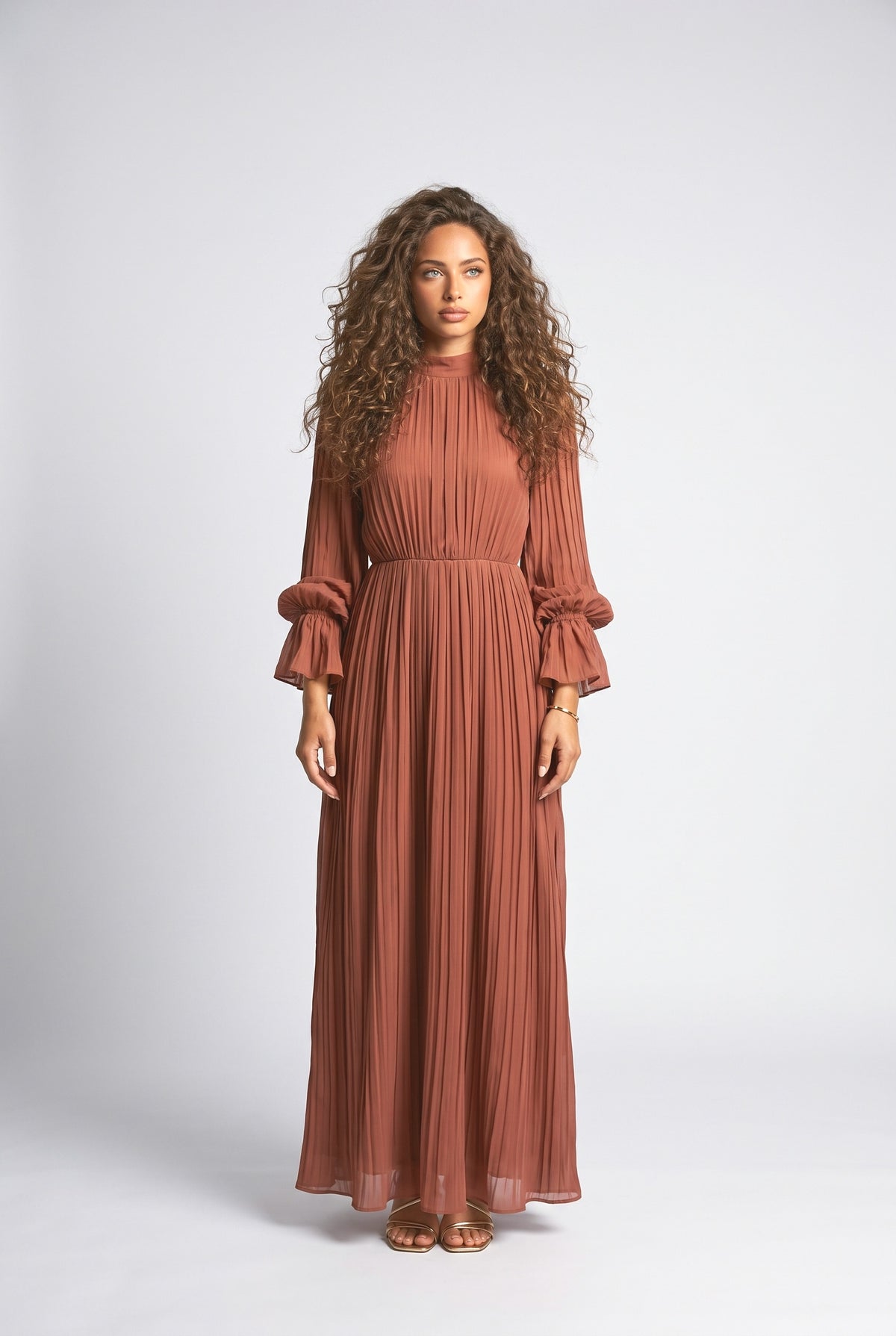 Pleated Flowy Long-Sleived Maxi Dress, light brown