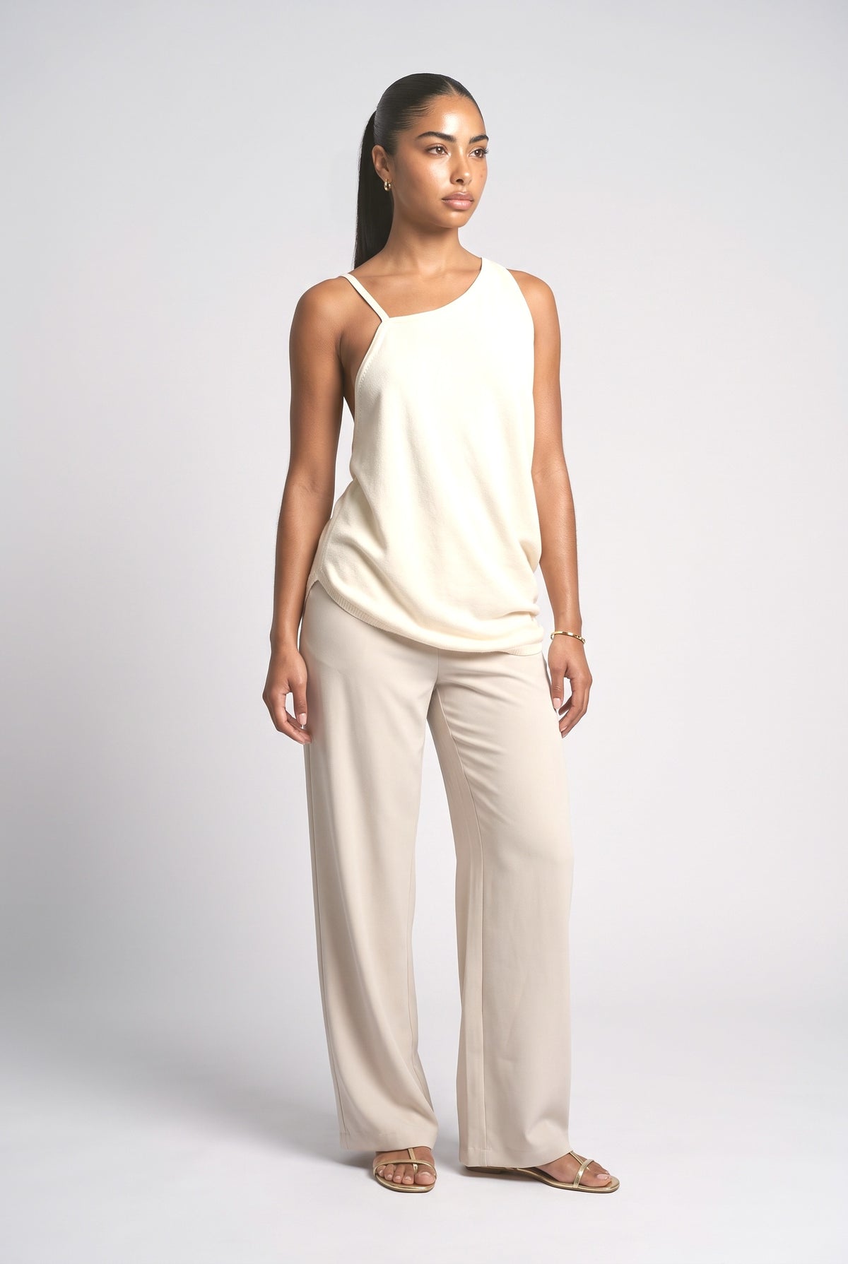 Backless Relaxed Top, off white