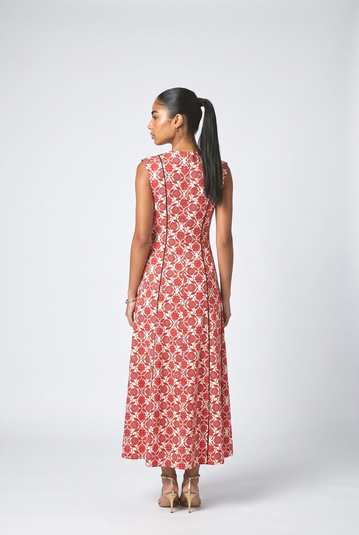 Fly-Sleeve Color Contrast Printed Maxi Dress, back view