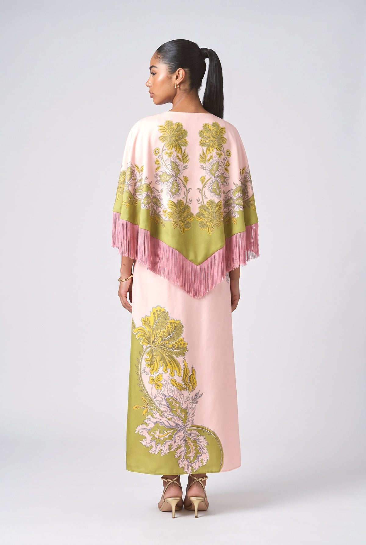 Batwing Sleeve Fringe Outfit Set, back view