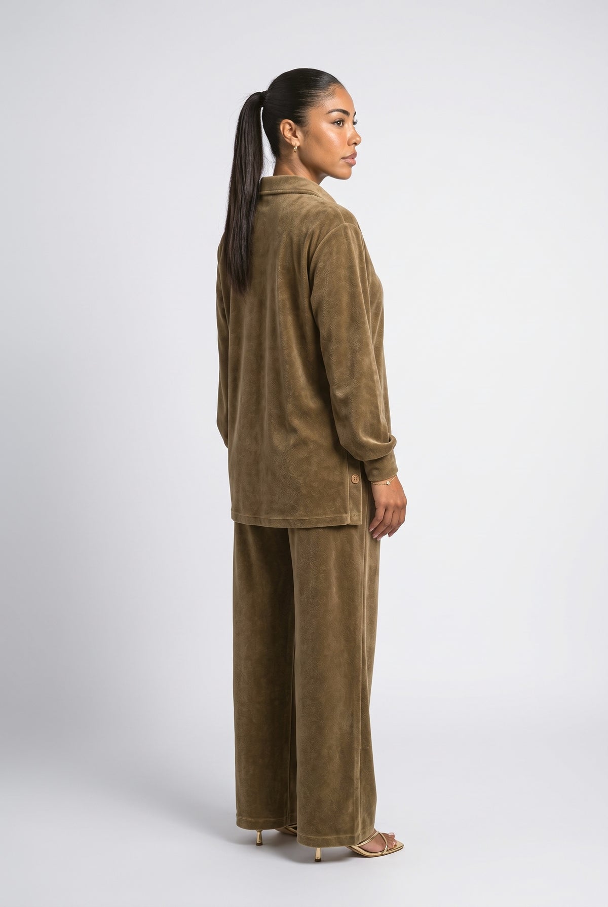 Oversized Two Piece Outfit, back view