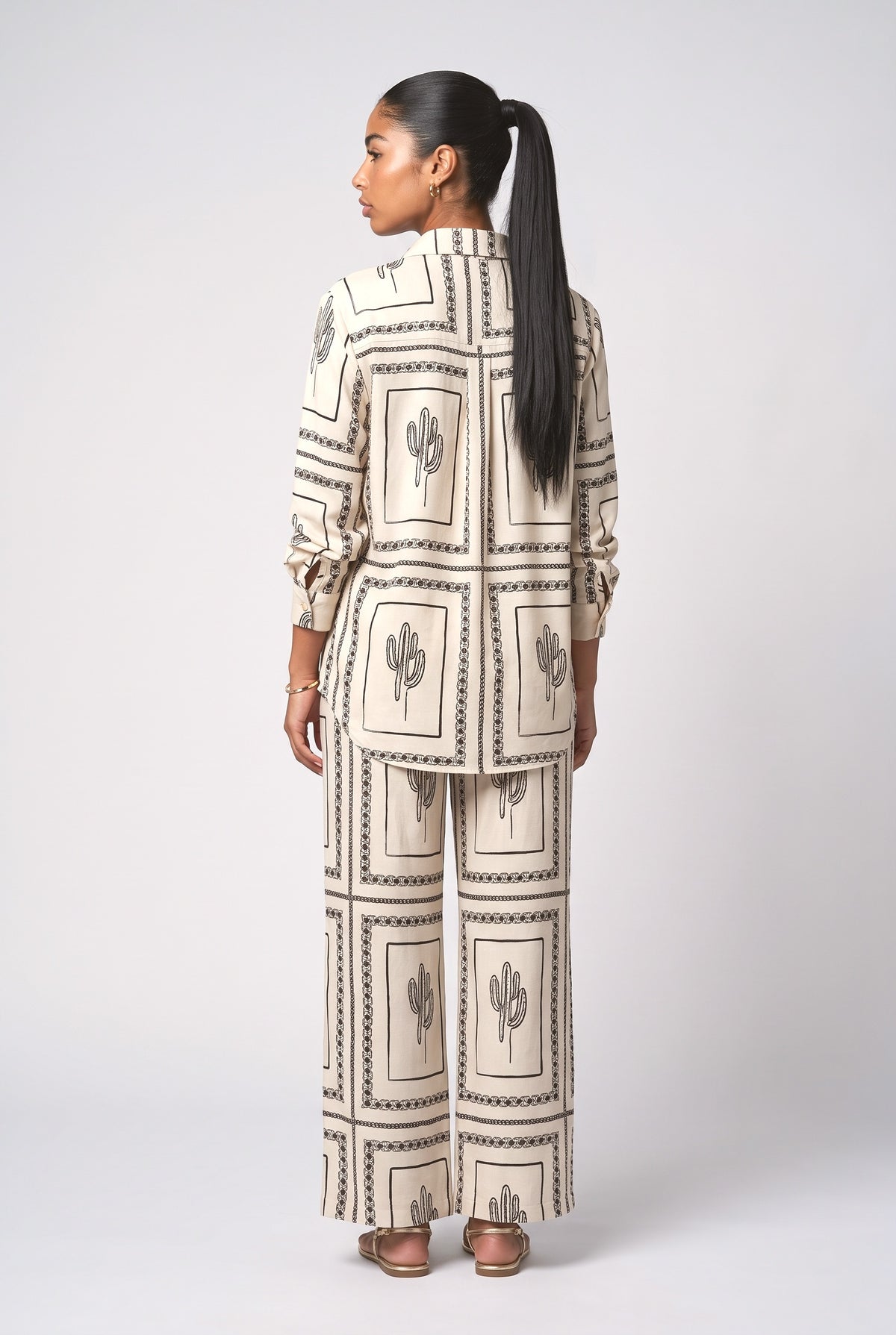 Beige Geometric Outfit Set, back view