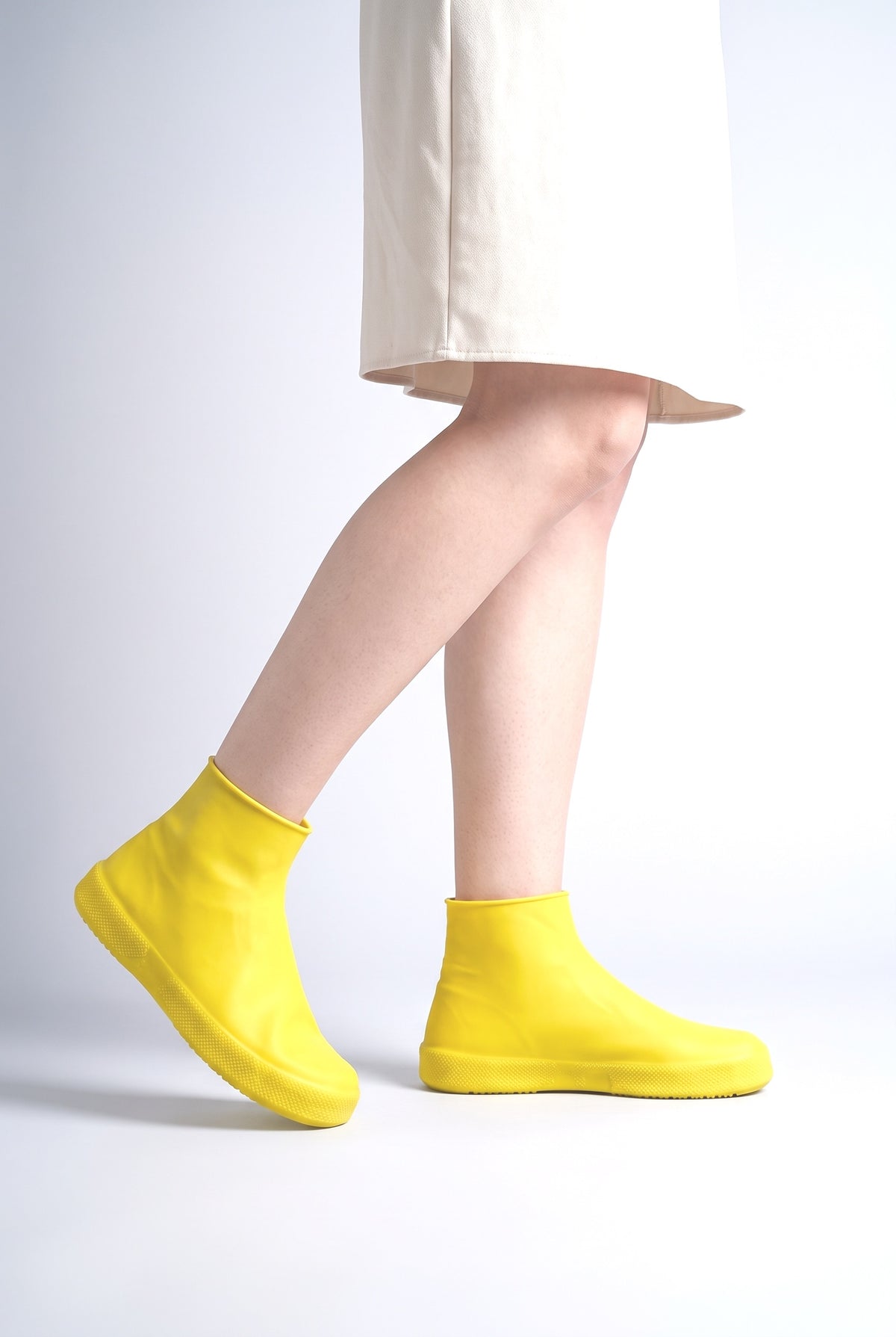 Casual Shoes Women, worn, shown to scale