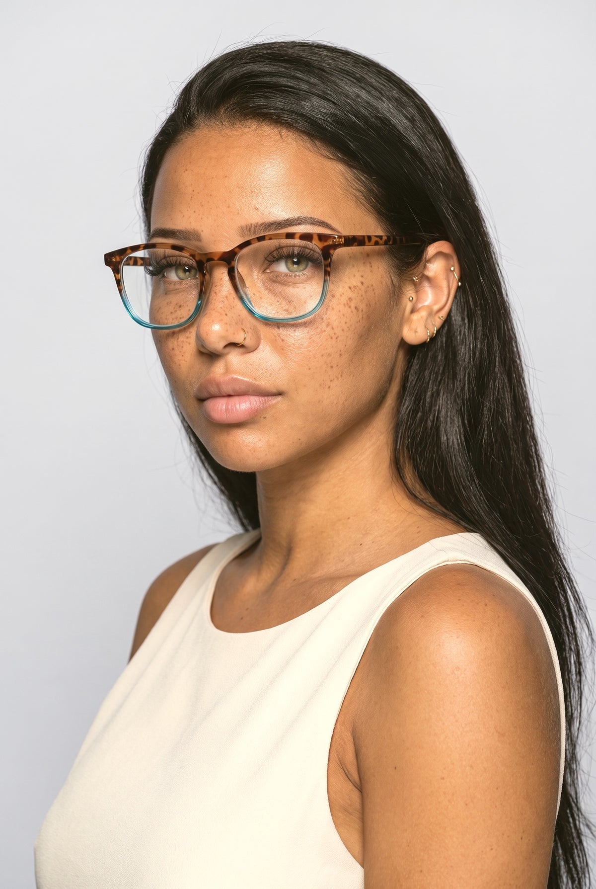 Leopard Sunglasses Women, worn, shown to scale
