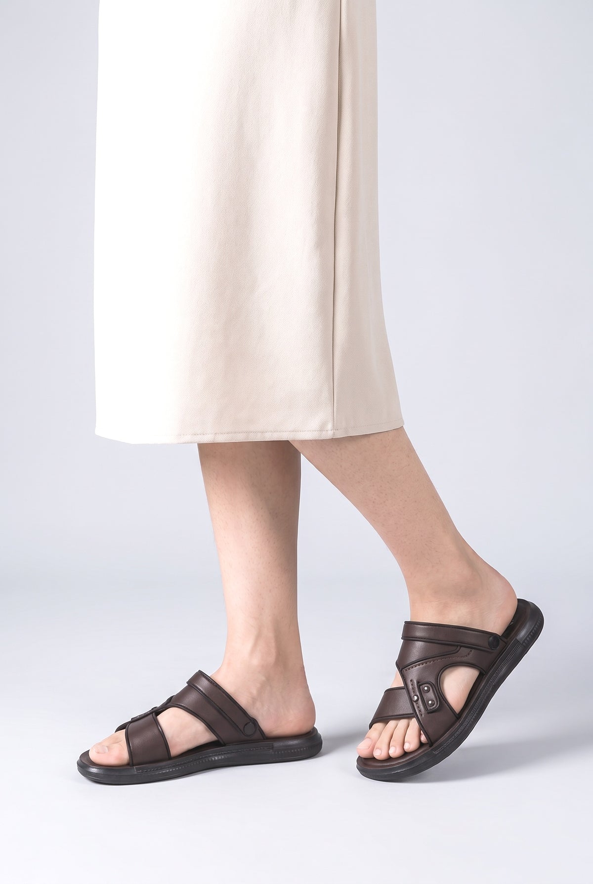 Platform Sandals, worn, shown to scale