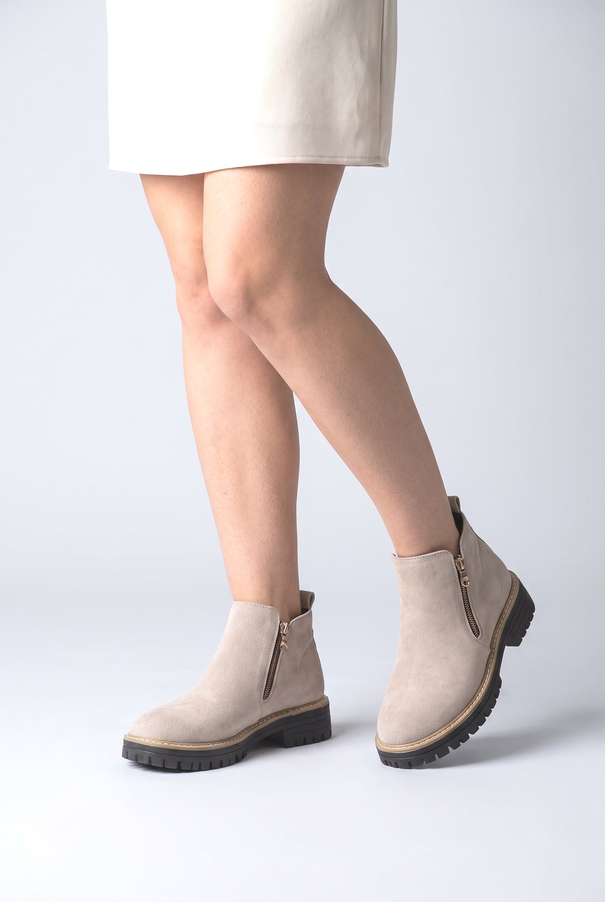 Ankle Boots, worn, shown to scale