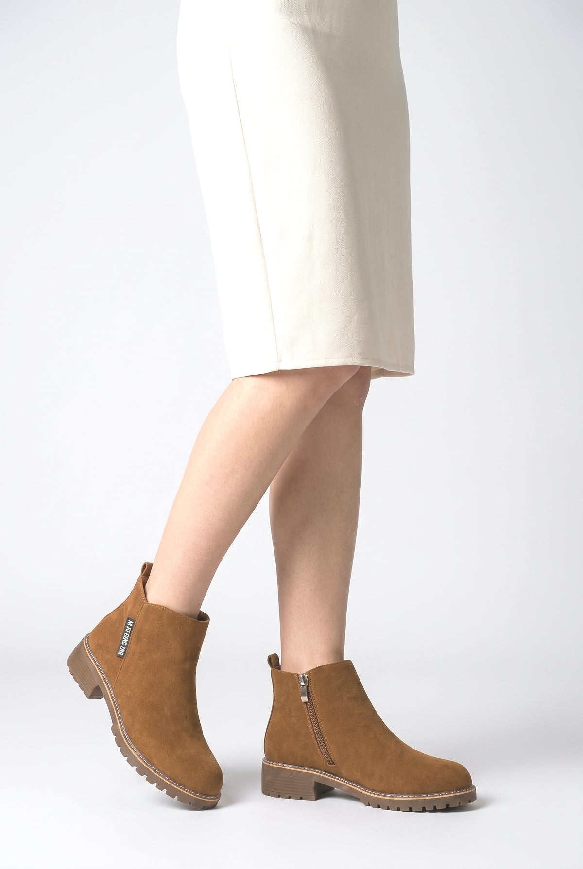 Ankle Boots, worn, shown to scale