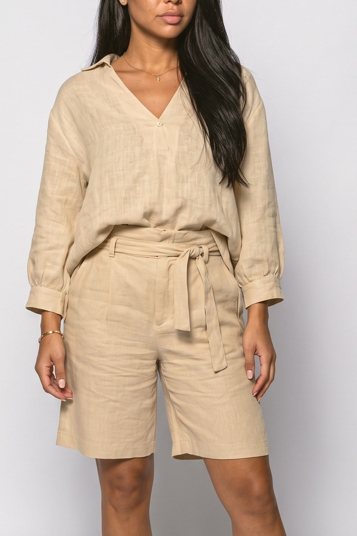 V-Neck Two Piece Outfit, fabric detail