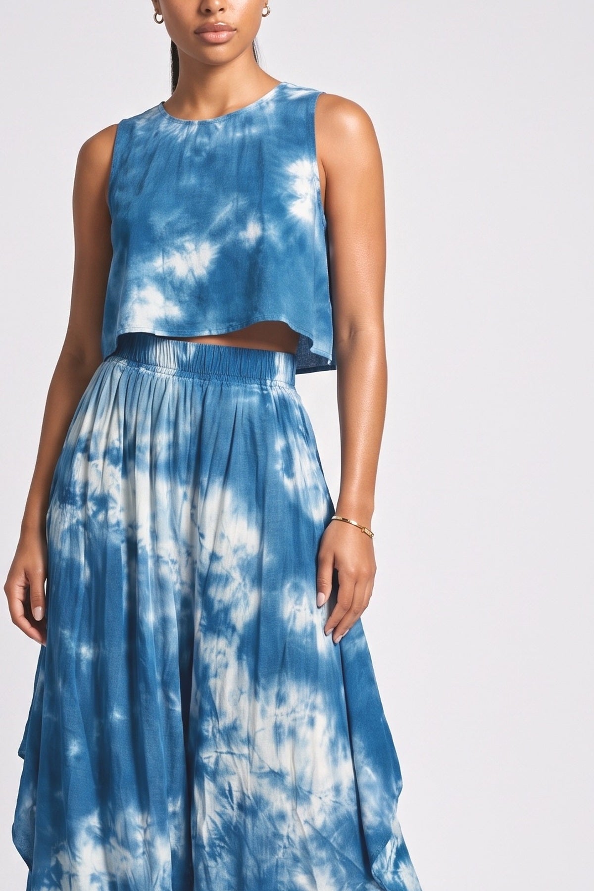Blue Tie-Dye Sleeveless Outfit Set, fabric detail