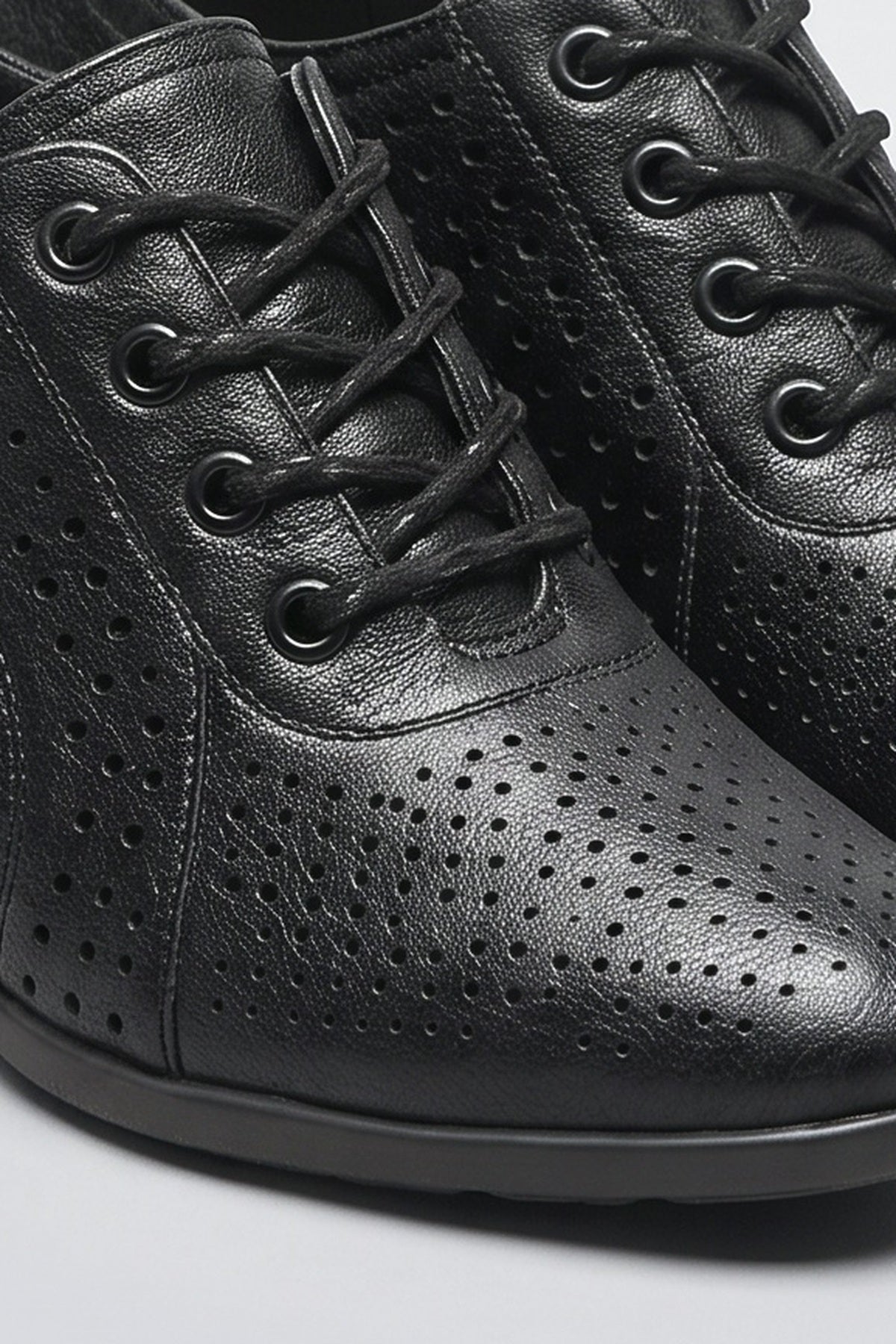 Block Heel Pumps, fabric detail