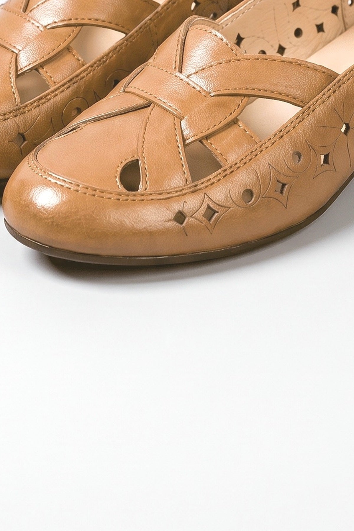 Cutout Ballet Flats, fabric detail