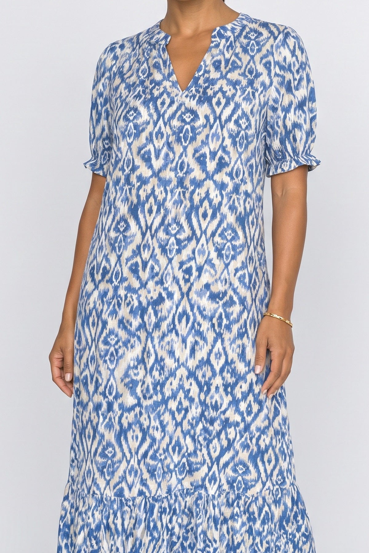 V-Neck Maxi Dress, fabric detail