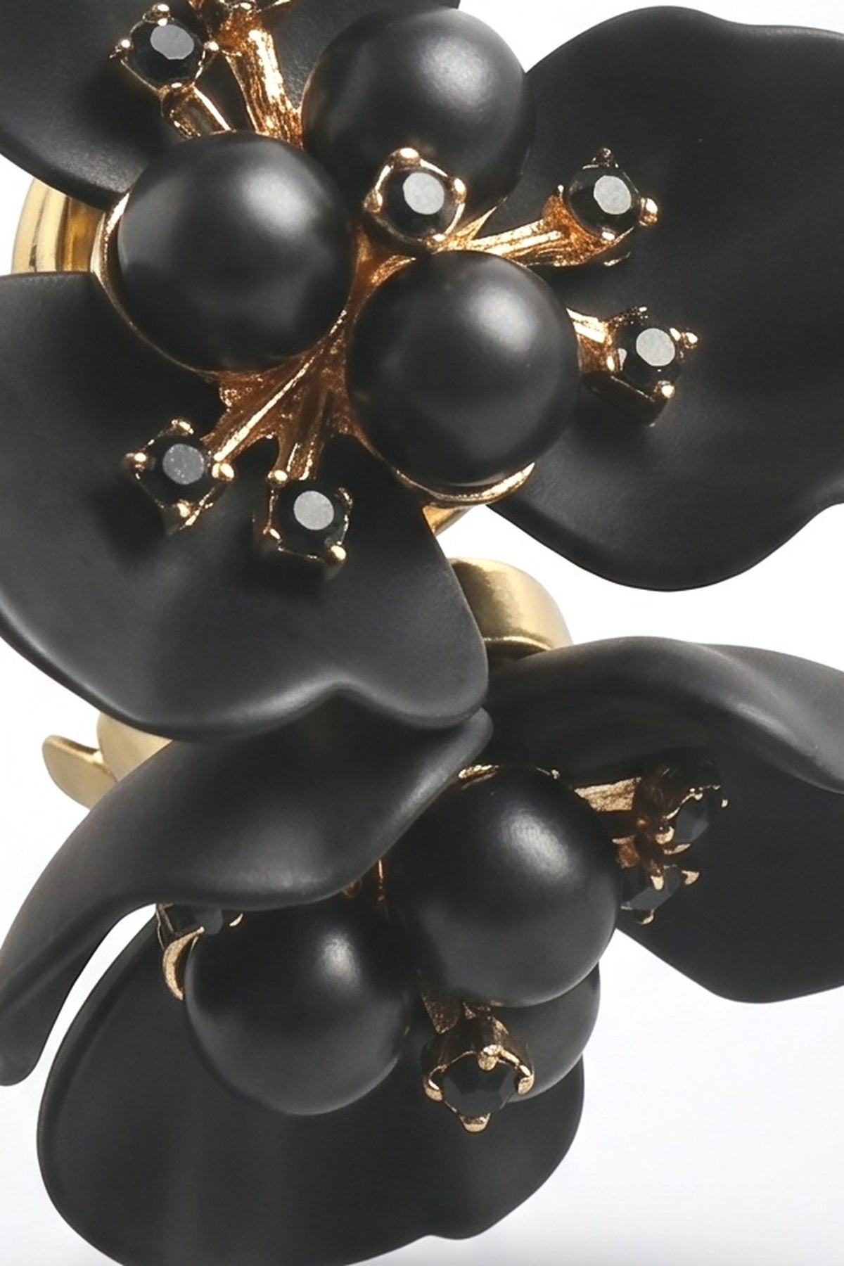 Brooch, fabric detail