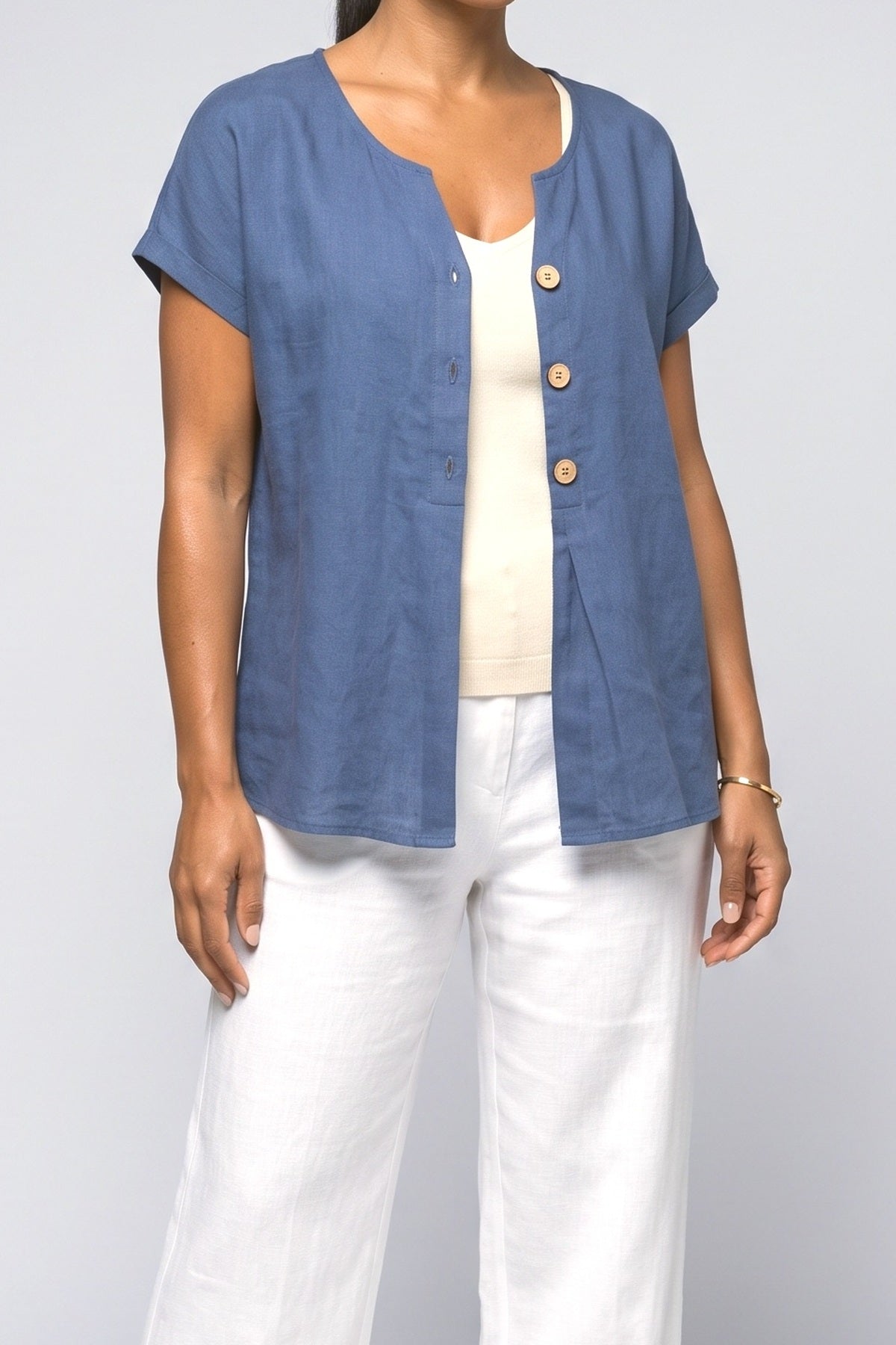 V-Neck Short Sleeve Blouse, fabric detail