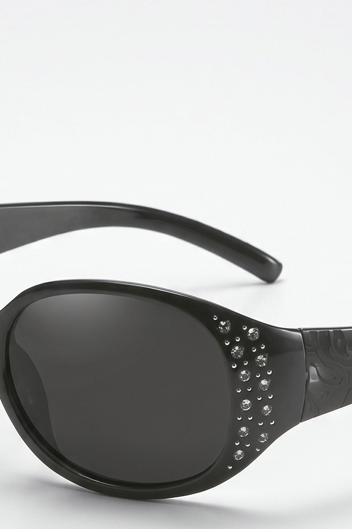 Sunglasses Women, fabric detail