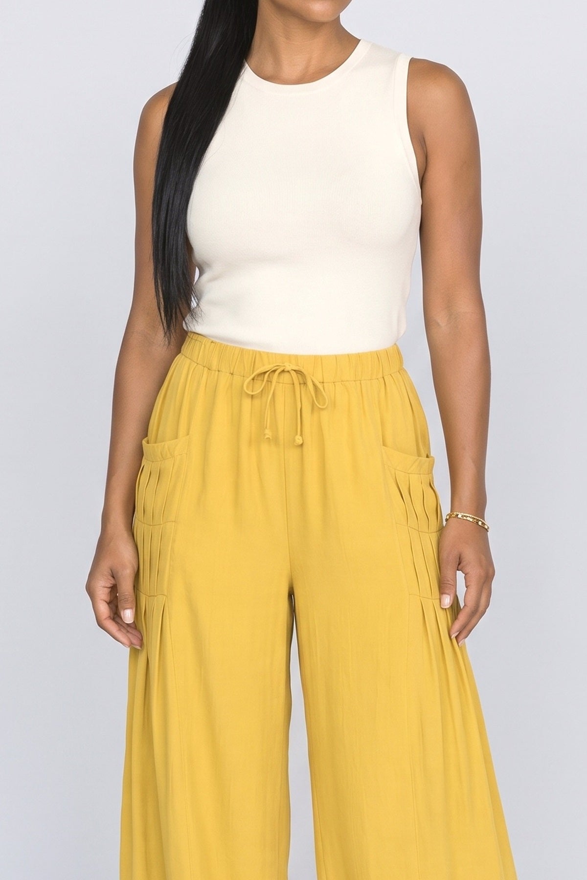 Wide Leg Pants, fabric detail
