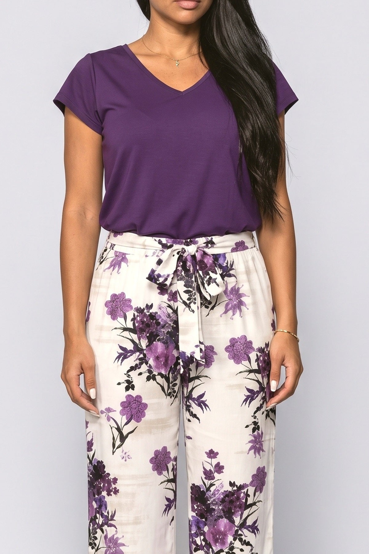 V-Neck Two Piece Outfit, fabric detail
