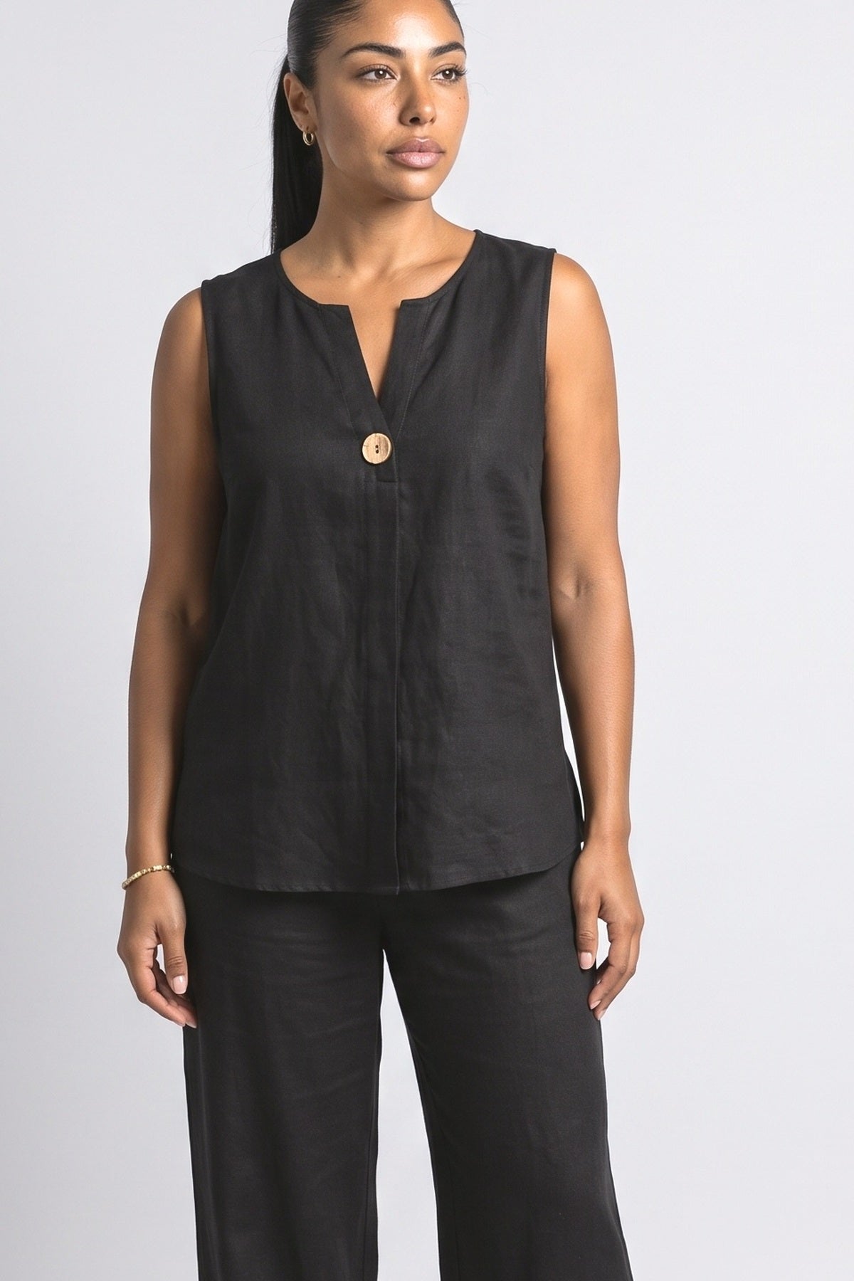 Sleeveless Two Piece Outfit, fabric detail