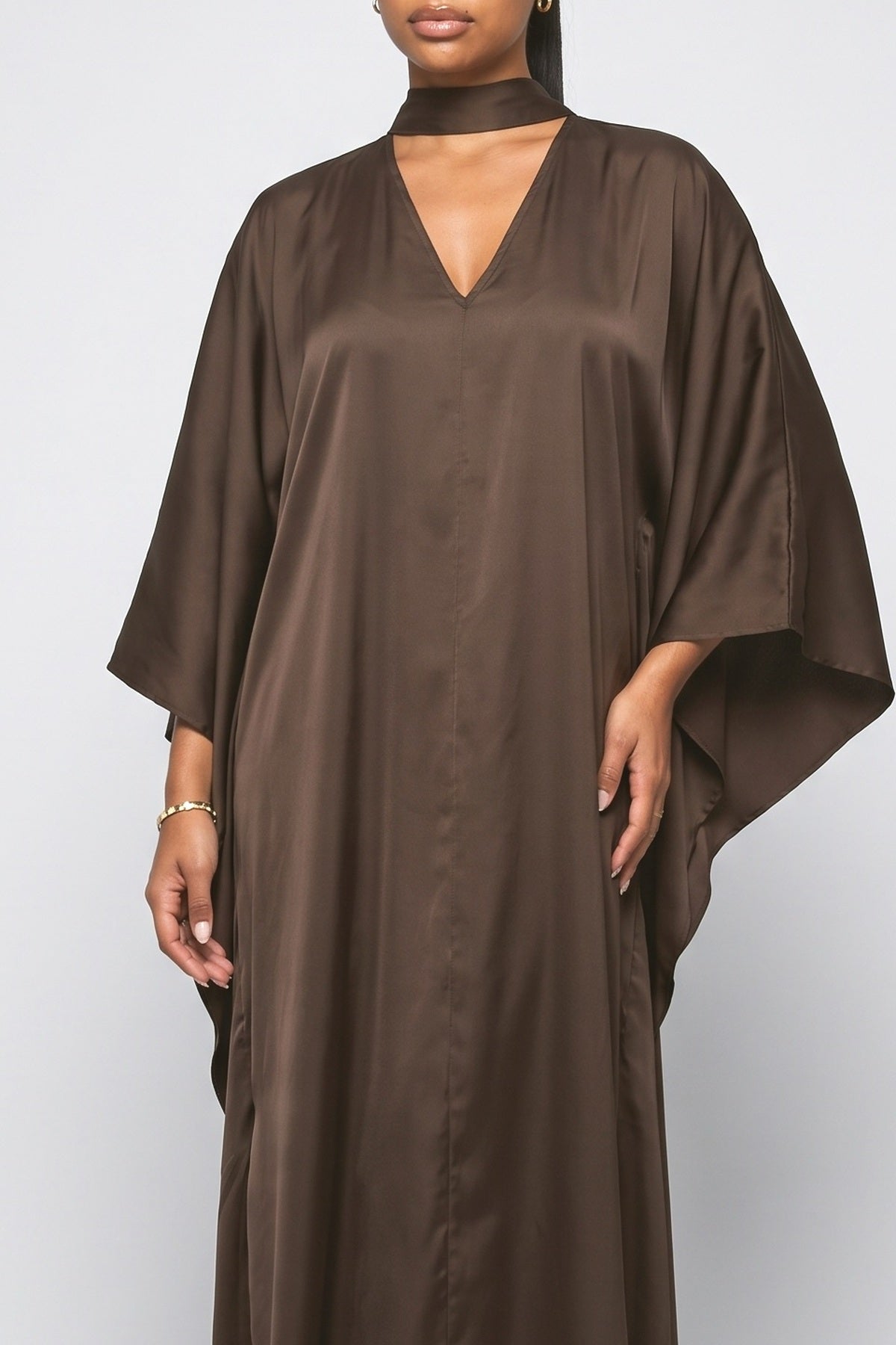 Satin Choker Neck Batwing Sleeve Kaftan Maxi Dress, fabric detail
