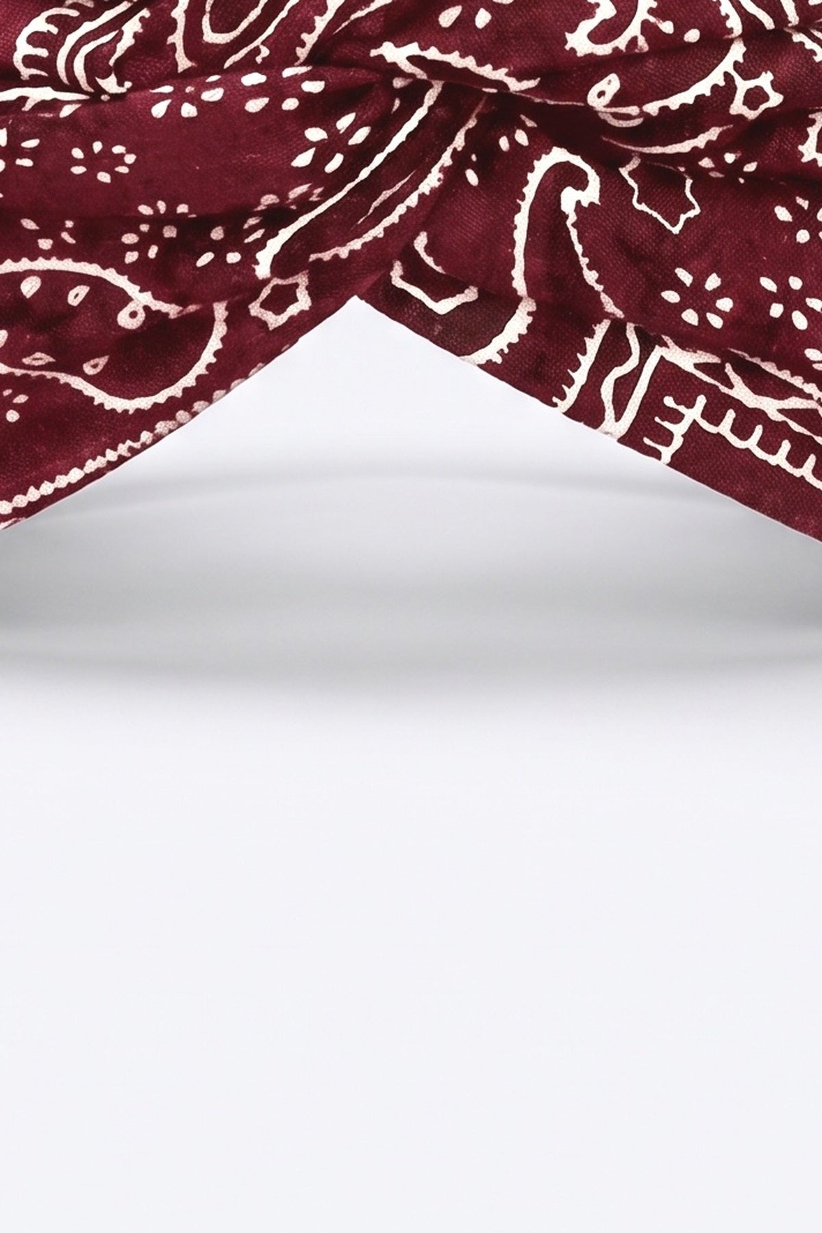 Headband, fabric detail