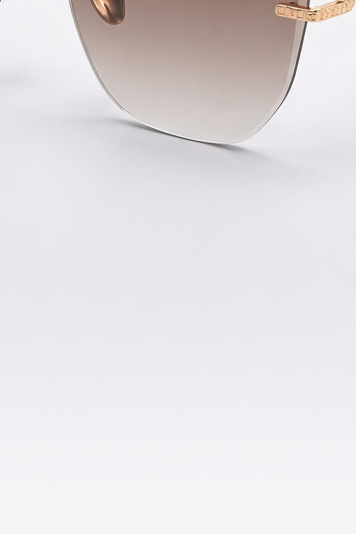 Oversized Sunglasses, fabric detail