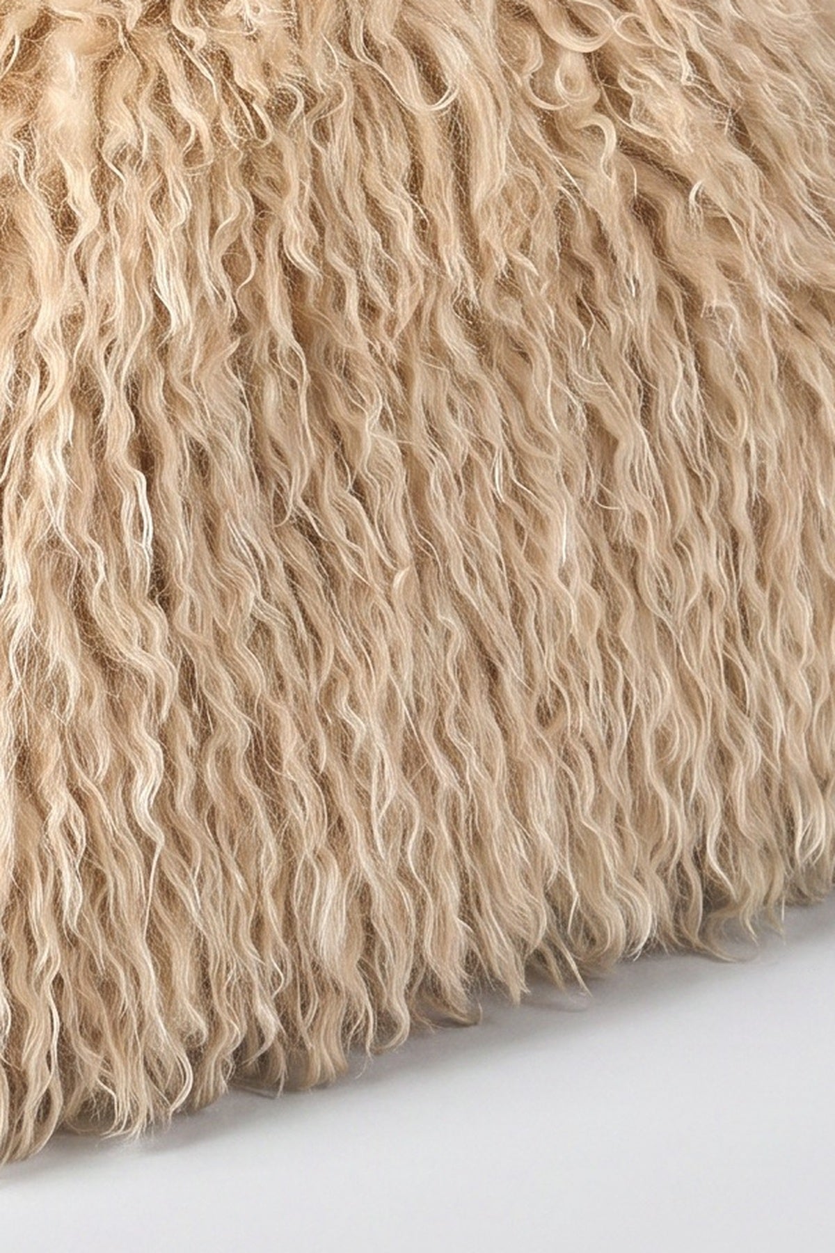 Long Curly Plush Oversized Clutch Bag, fabric detail