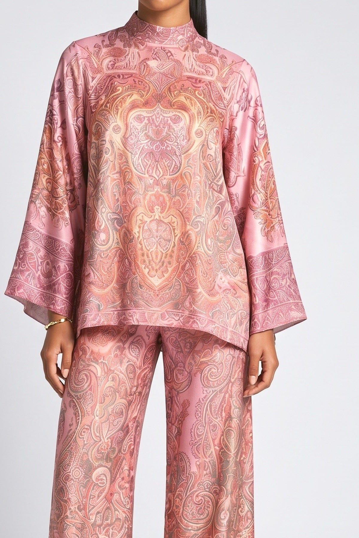 Pink Paisley Satin Batwing Sleeve Outfit Set, fabric detail